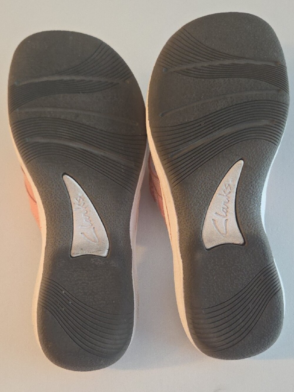Clarks Cloudsteppers Women's Rose Pink Thong Sandals - Picture 2 of 7